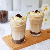 奥利奥海盐奶盖咖啡