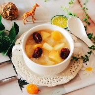 苹果银耳红枣汤