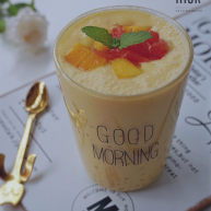 秒杀甜品店的，简单做法的杨枝甘露！