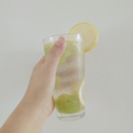 青提柠檬气泡水—夏天的快乐