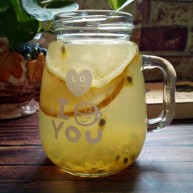 百香果柠檬蜂蜜水