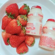 高颜值 草莓益力多