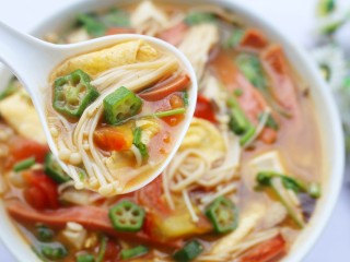 14、番茄菌菇豆腐汤,瞬间光盘。