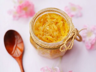 16、超养人的自制蜂蜜柚子茶,放2天就可以吃了。