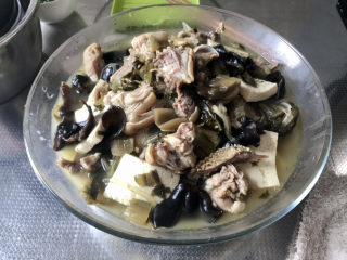 31、酸菜羊肉,满满一大盆，口水啊