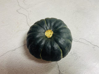 1、糯米南瓜盅,小巧可爱的贝贝瓜