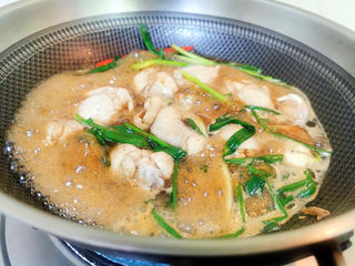 12、啤酒鸡翅根,大约煮20分钟左右