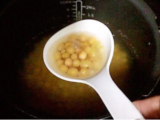 9、清炒芥菜,豌豆熟了