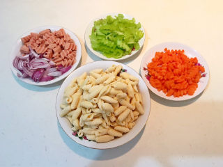 24、炒猫耳朵,给所有食材合个影