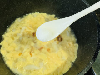 17、白玉菇鸡蛋汤,加少许盐