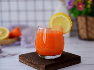 11、苹果胡萝卜汁,成品图