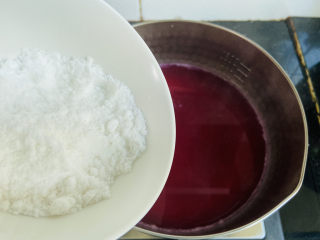 5、????秋天的第一杯火龙果撞燕麦奶‼️,加入30克白凉粉