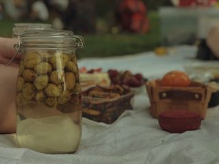 4、青梅子酒,观察时间酿酒的过程，也是一种享受