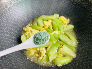 16、丝瓜炒蛋,蔬之鲜调味