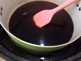 10、补血养颜之玫瑰阿胶糕,48小时后阿胶块没有完全融化，可以隔水融化