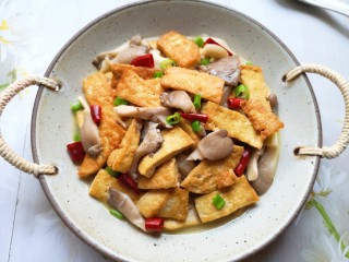 18、蘑菇炖豆腐,味道超级赞！