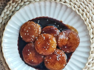 14、红糖麻糍,经期也可以吃的小甜品