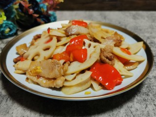 21、莲藕炒肉片,成品图