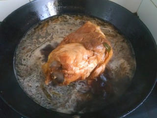 12、东坡肘子,大火烧开