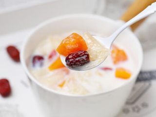 10、木瓜炖牛奶,仙女必备哟!