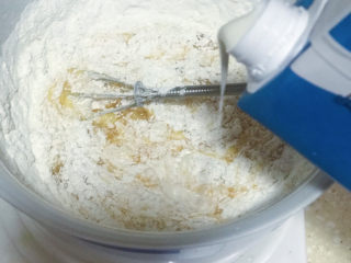 4、浅湘食光&荷兰松饼,搅拌均匀