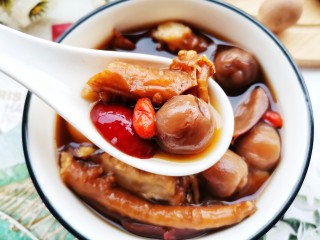 16、桂圆鸡蛋汤,超甜。