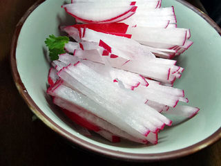 6、椒盐牛肉,装碗备用