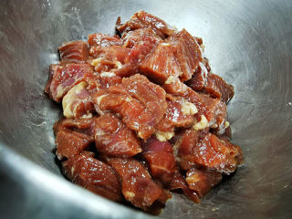 14、椒盐牛肉,静置10分钟左右