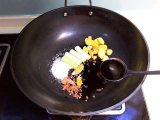 18、卤鸭爪,加入生抽