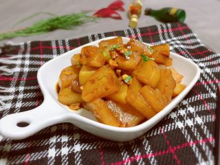 17、红烧萝卜,装盘