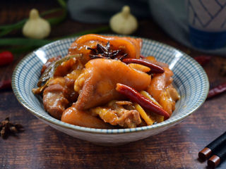 23、红烧肘子,成品图