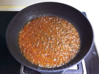 16、蒜香鸡腿,烧开即可，浇汁做好了