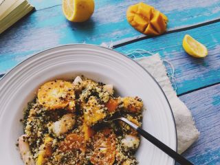 9、藜麦水果甜虾沙拉,开吃