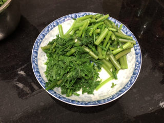 16、茼蒿炒鸡蛋➕最是一年春好处,千万不要烫的太久了