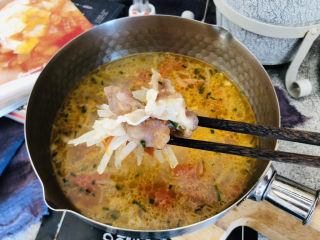 13、萝卜丝汤,成品。