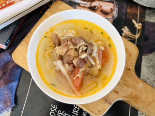 16、萝卜丝汤,成品。