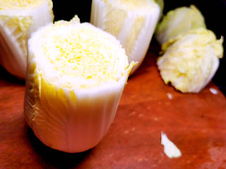 3、金汤娃娃菜,长度大约有5~7公分