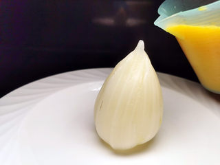 17、金汤娃娃菜,金汤缓缓倒入入莲花苞中