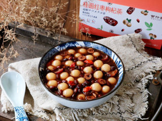 14、红豆桂圆红枣枸杞小丸子,成品图