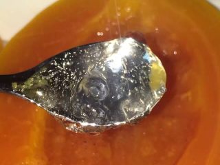 7、养颜木瓜炖雪燕,美美的,丰富的胶原蛋白。