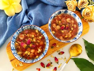 12、养生养颜之仙女羹（红豆莲子茉莉玫瑰花羹）,来，你一碗我一碗，开始美美的享用吧！