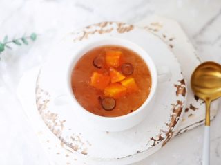 16、木瓜银耳养颜羹,图二