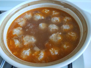 10、名厨私房菜  番茄猪肉丸子,肉丸飘起7分熟，在煮两分钟？