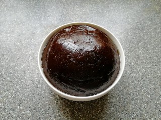 13、枣泥馅,这是炒好的枣泥馅，大概860g左右。