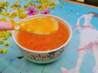 12、南瓜西米露,加入炼乳搅拌均匀即可食用