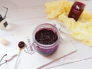 12、百变水果 蓝莓酱,完成。