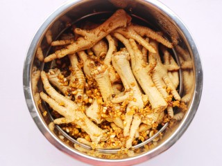 13、史上最简单的懒人电饭煲鸡爪,码平。