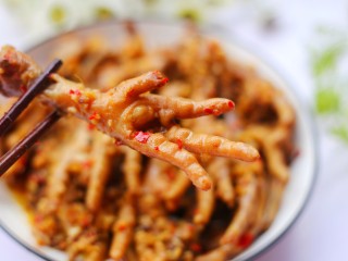 21、史上最简单的懒人电饭煲鸡爪,开吃～