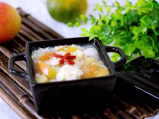 18、一碗汤+苹果百合酒酿蛋花羹,成品一