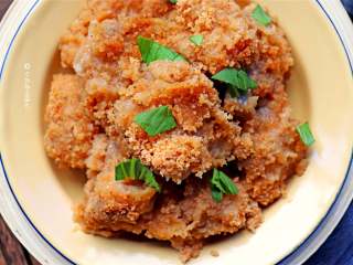 10、粉蒸排骨,排骨内里依旧嫩滑，保证吃到满足！